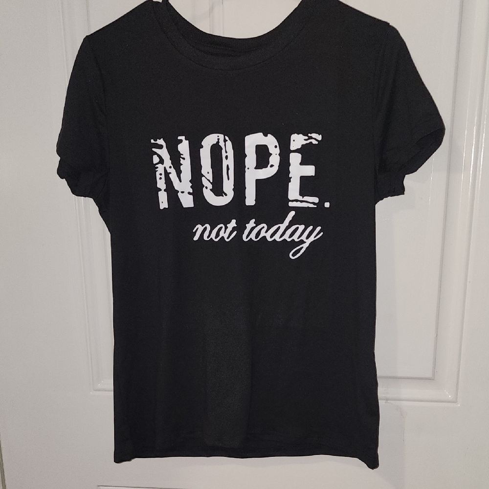 Casual Black Graphic Tee with Bold Print